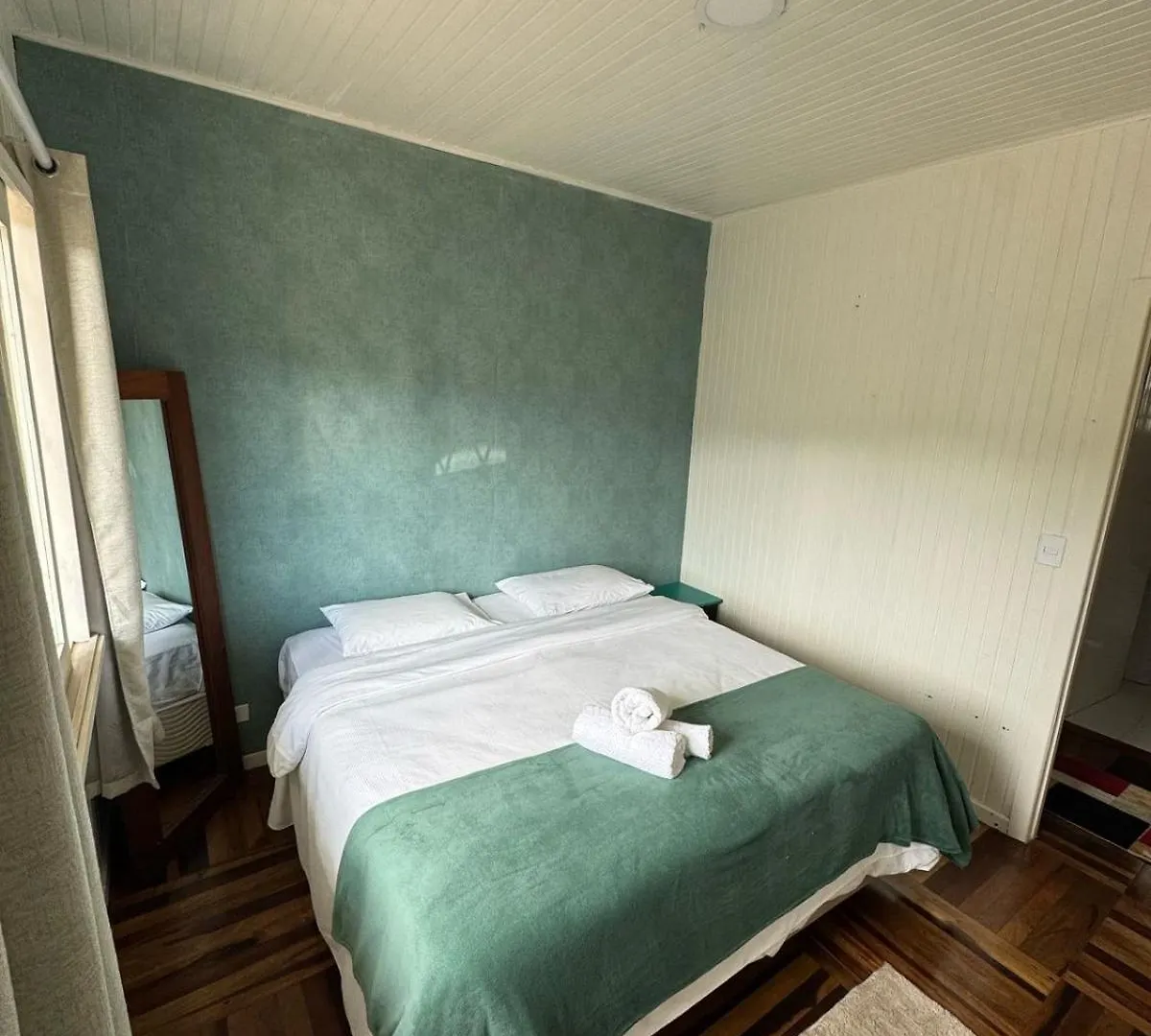 Bed and Breakfast Vila Florenca Campos do Jordão